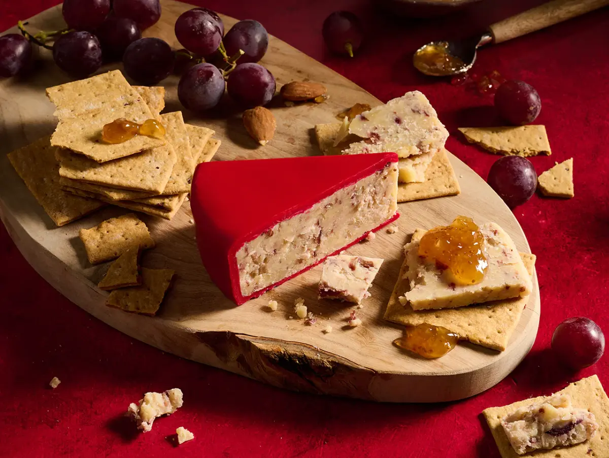 Cheddar juust BOUNCING BERRY jõhvikatega 200g, SNOWDONIA